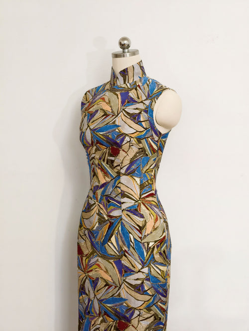 Qipao « Avril Méditerranné », esprit hongkongais des années 60
