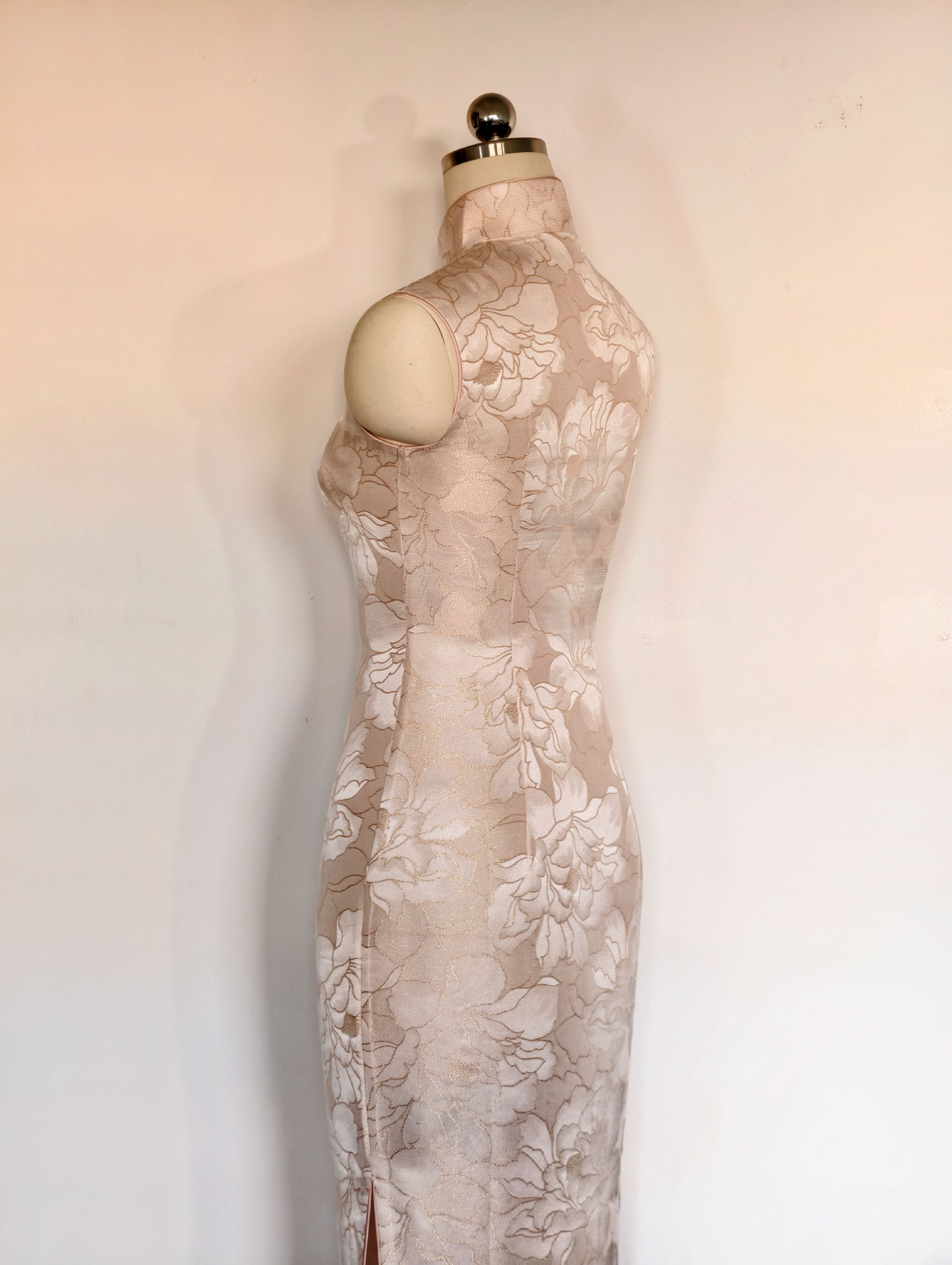 Qipao  « Pierre de Ronsard », esprit Hongkongais des années 60