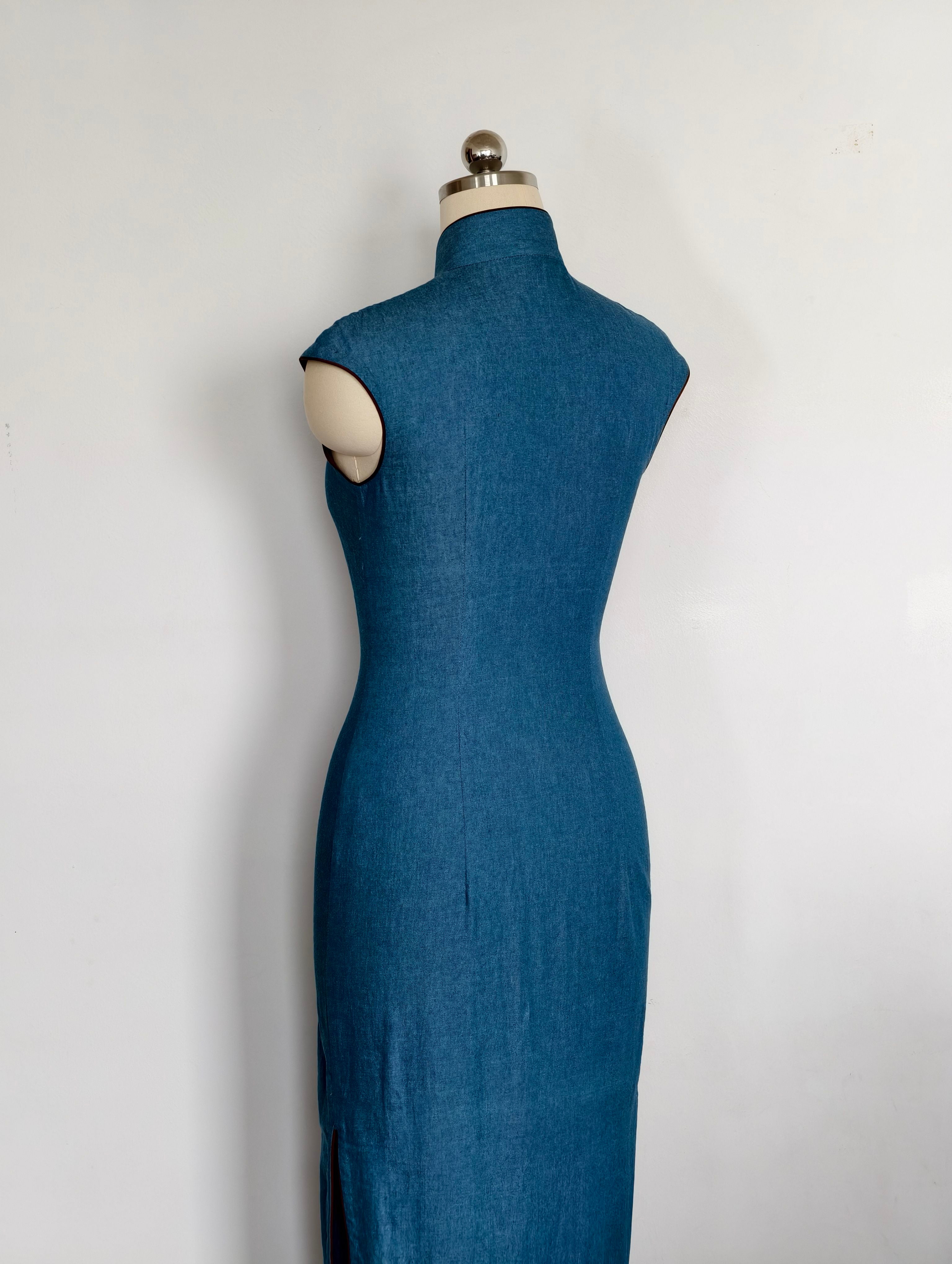 Qipao « Denim », esprit hongkongais des années 50